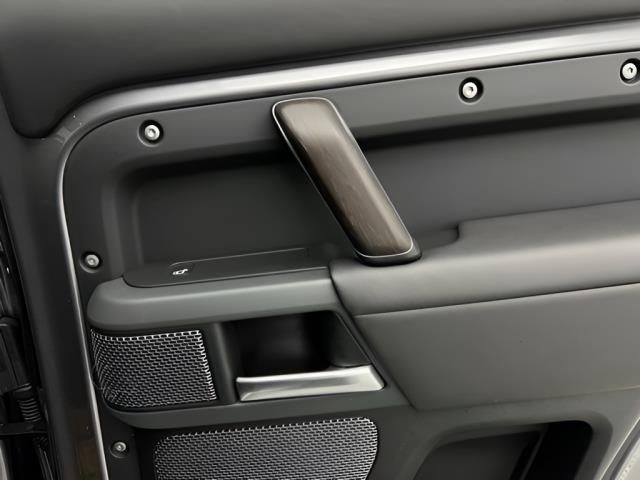 2021 Land Rover Defender 110 X AWD