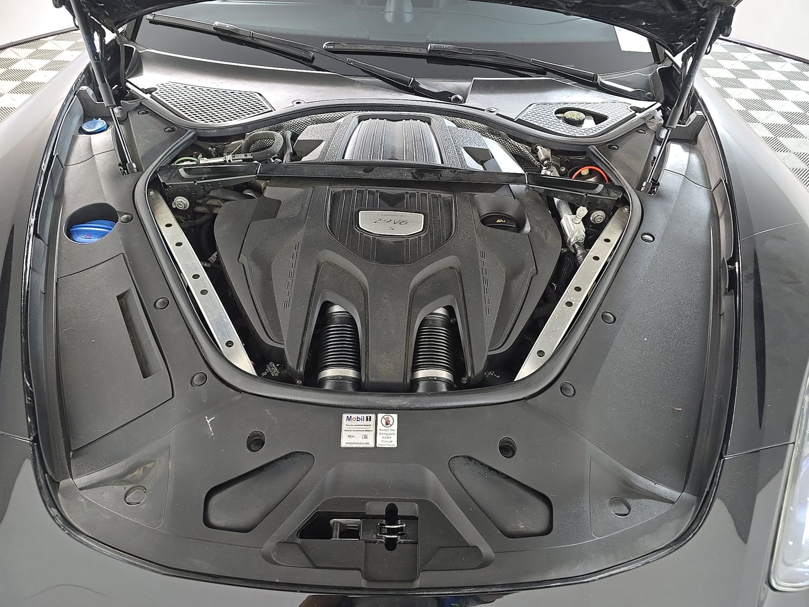 2018 Porsche Panamera 4S Executive AWD