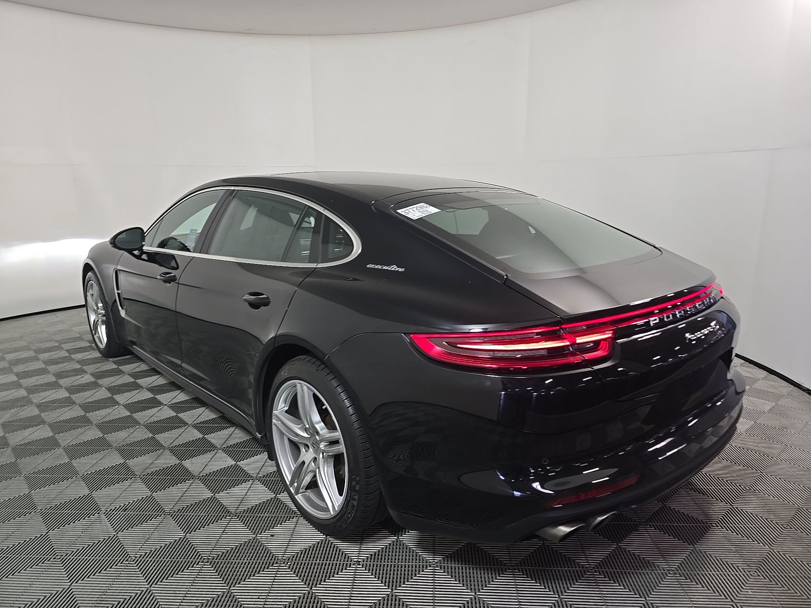 2018 Porsche Panamera 4S Executive AWD