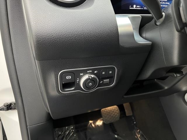 2025 Mercedes-Benz GLB GLB 250 AWD