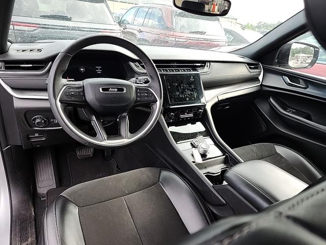 2024 Jeep Grand Cherokee Altitude RWD