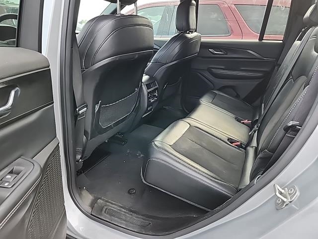 2024 Jeep Grand Cherokee Altitude RWD