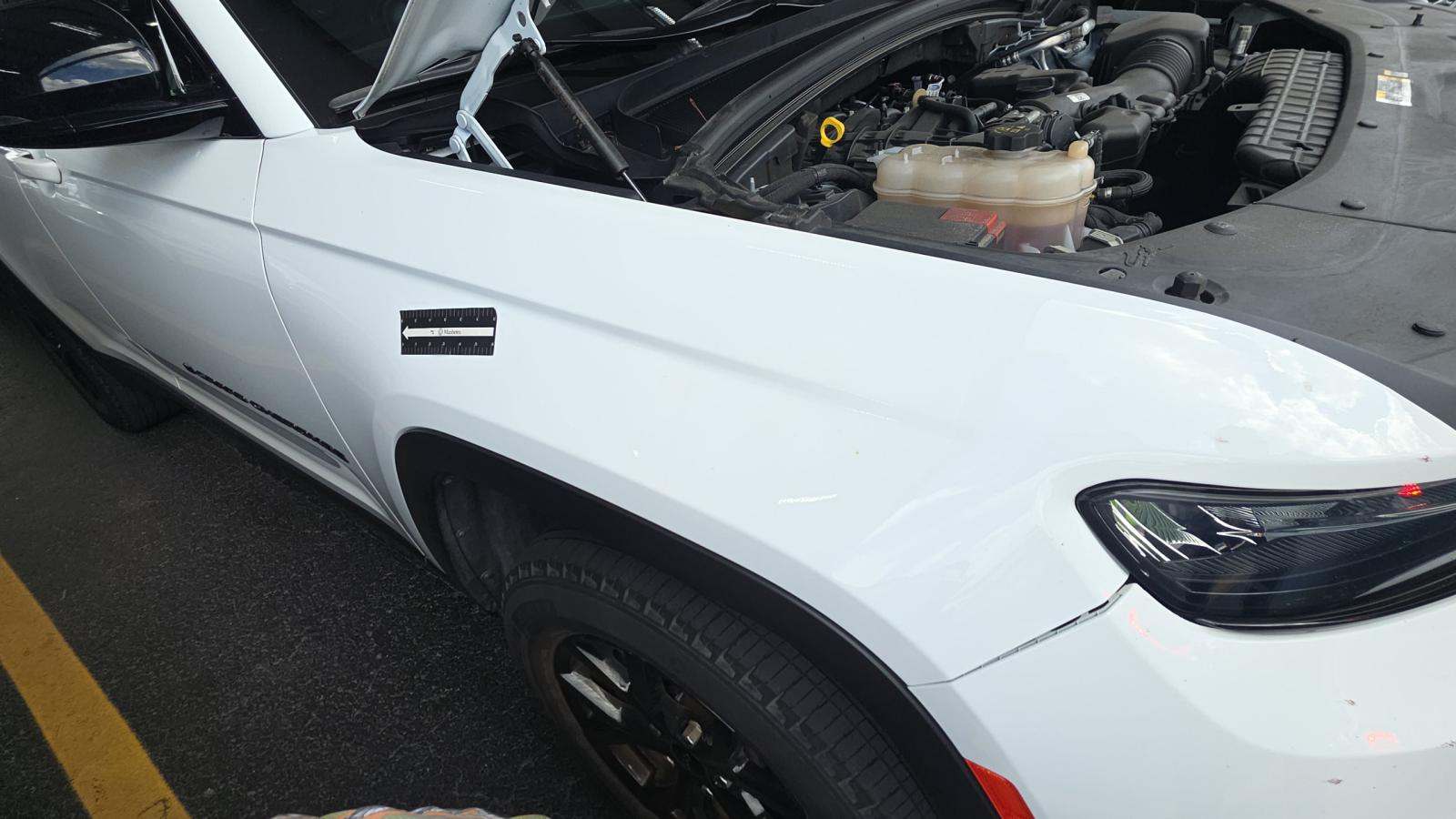 2024 Jeep Grand Cherokee Altitude RWD