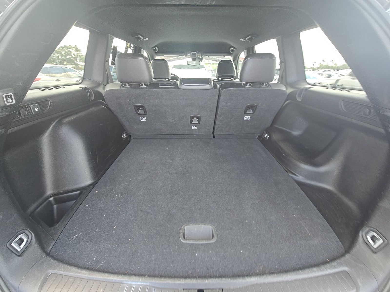 2024 Jeep Grand Cherokee Altitude RWD