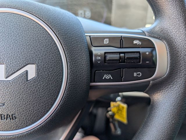 2025 Kia Sportage LX FWD
