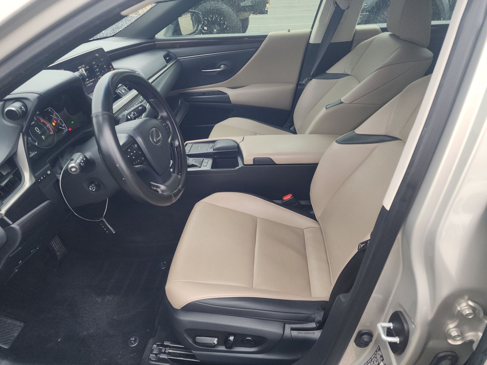 2019 Lexus ES ES 300h FWD