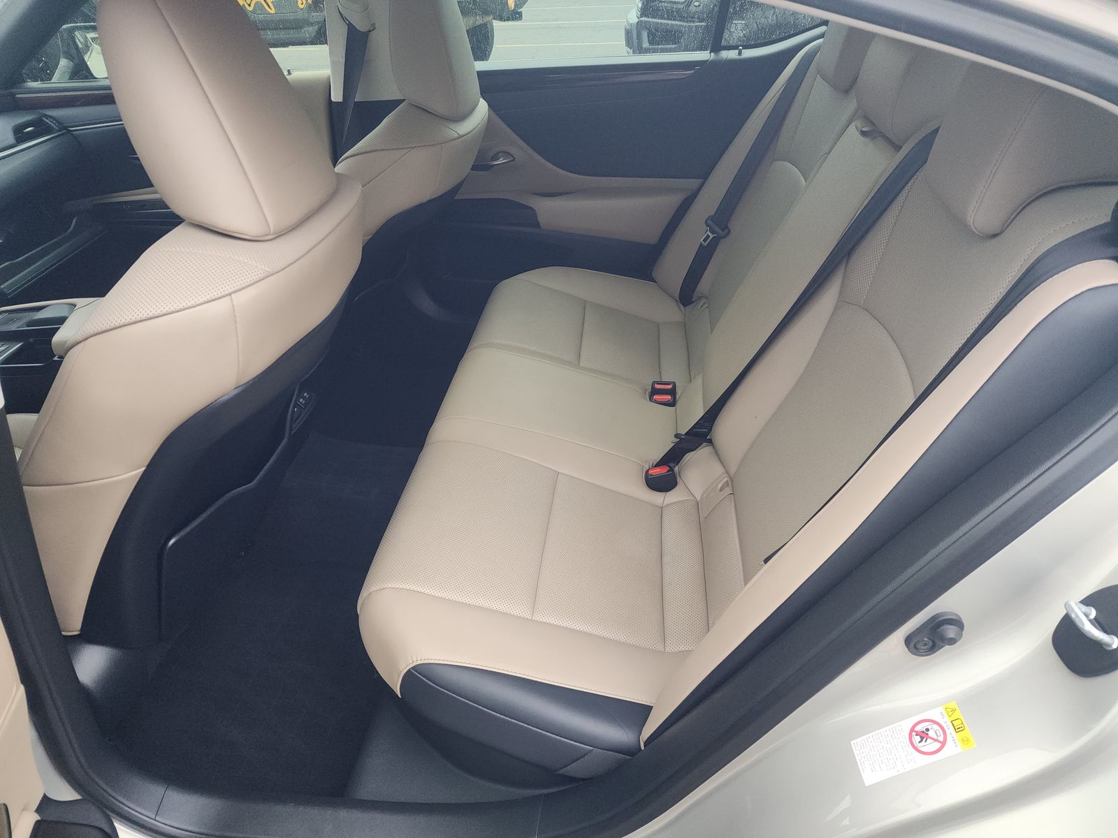 2019 Lexus ES ES 300h FWD