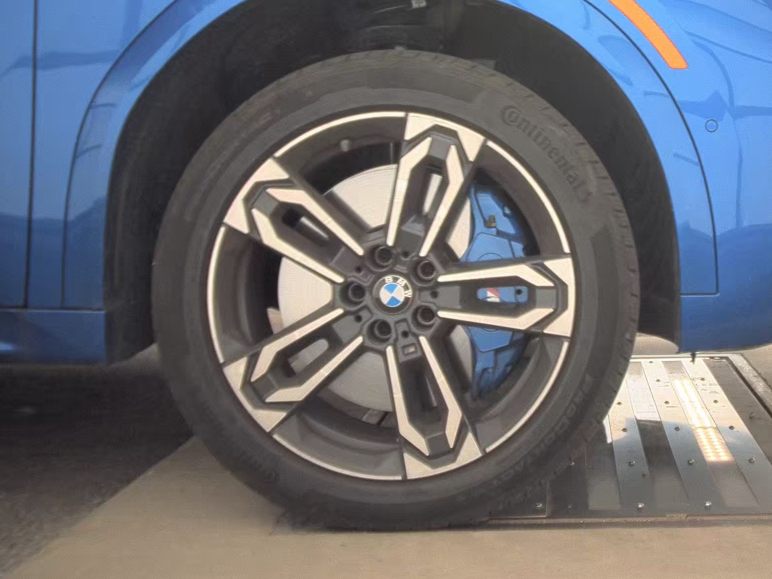 2026 BMW X2 xDrive28i AWD