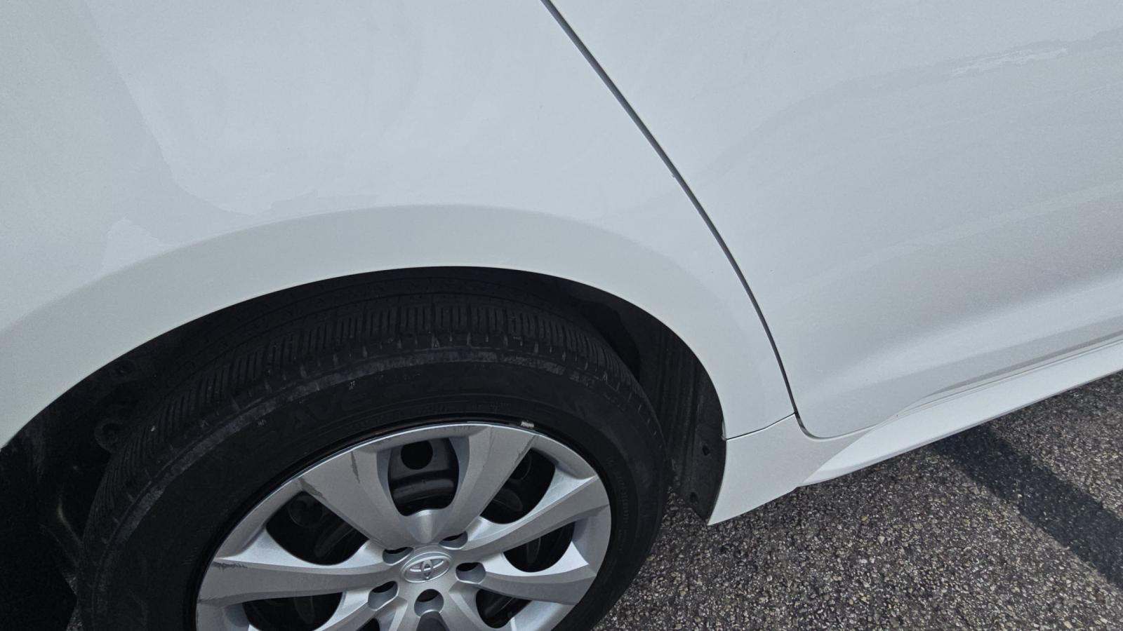 2023 Toyota Corolla LE FWD
