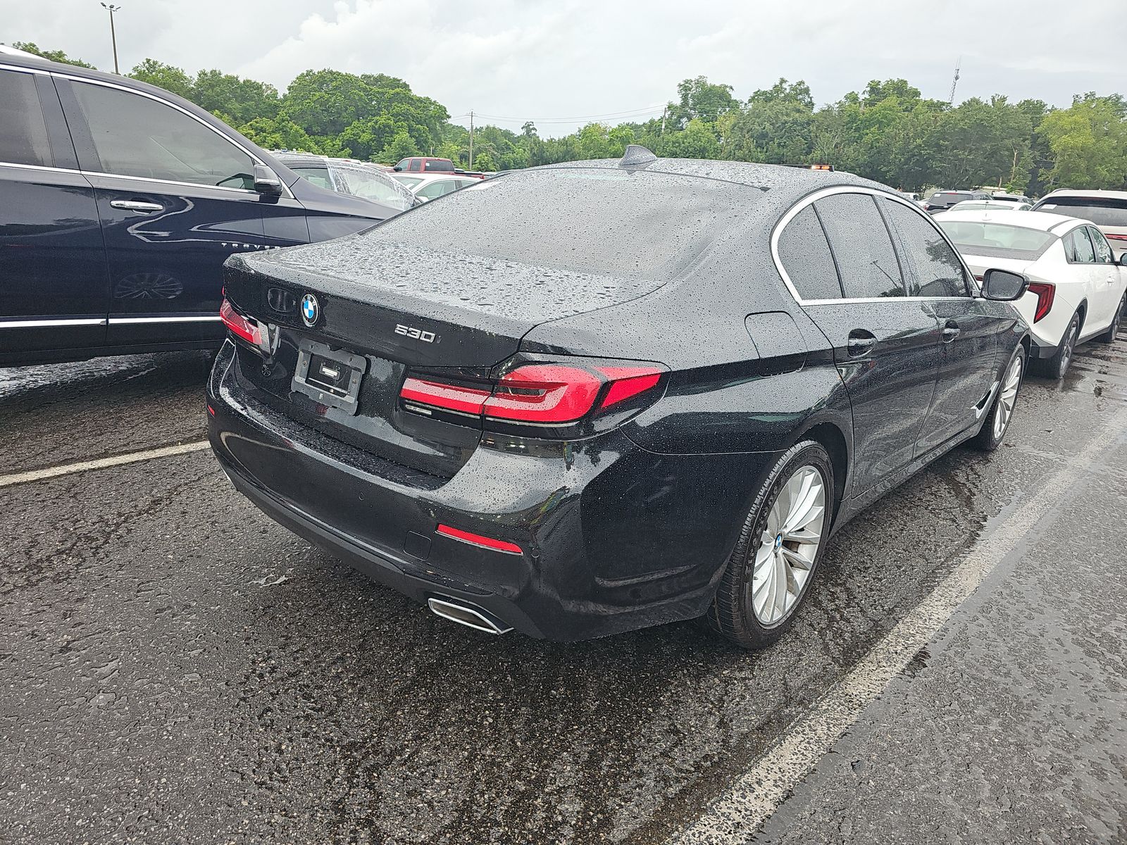 2023 BMW 5 Series 530i RWD