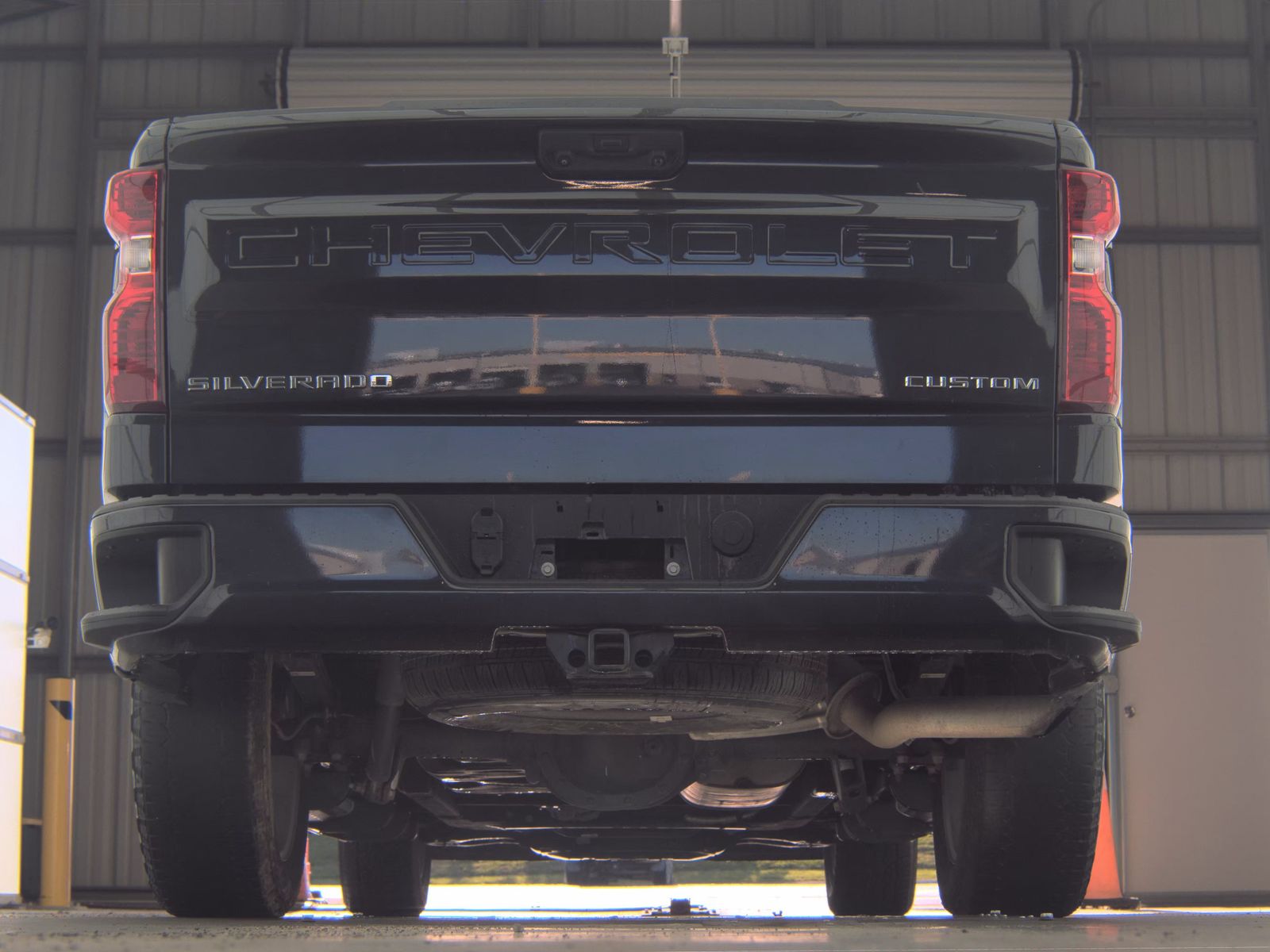 2022 Chevrolet Silverado 1500 Custom AWD