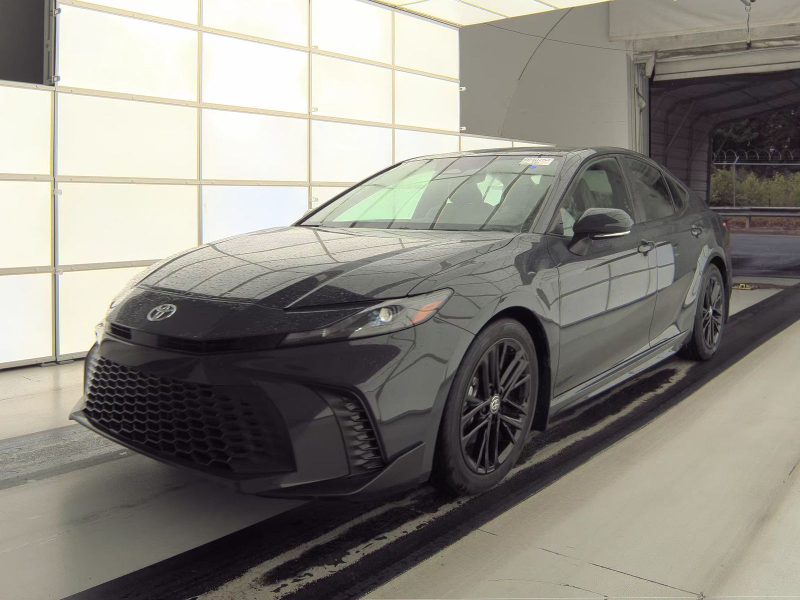 2025 Toyota Camry SE FWD