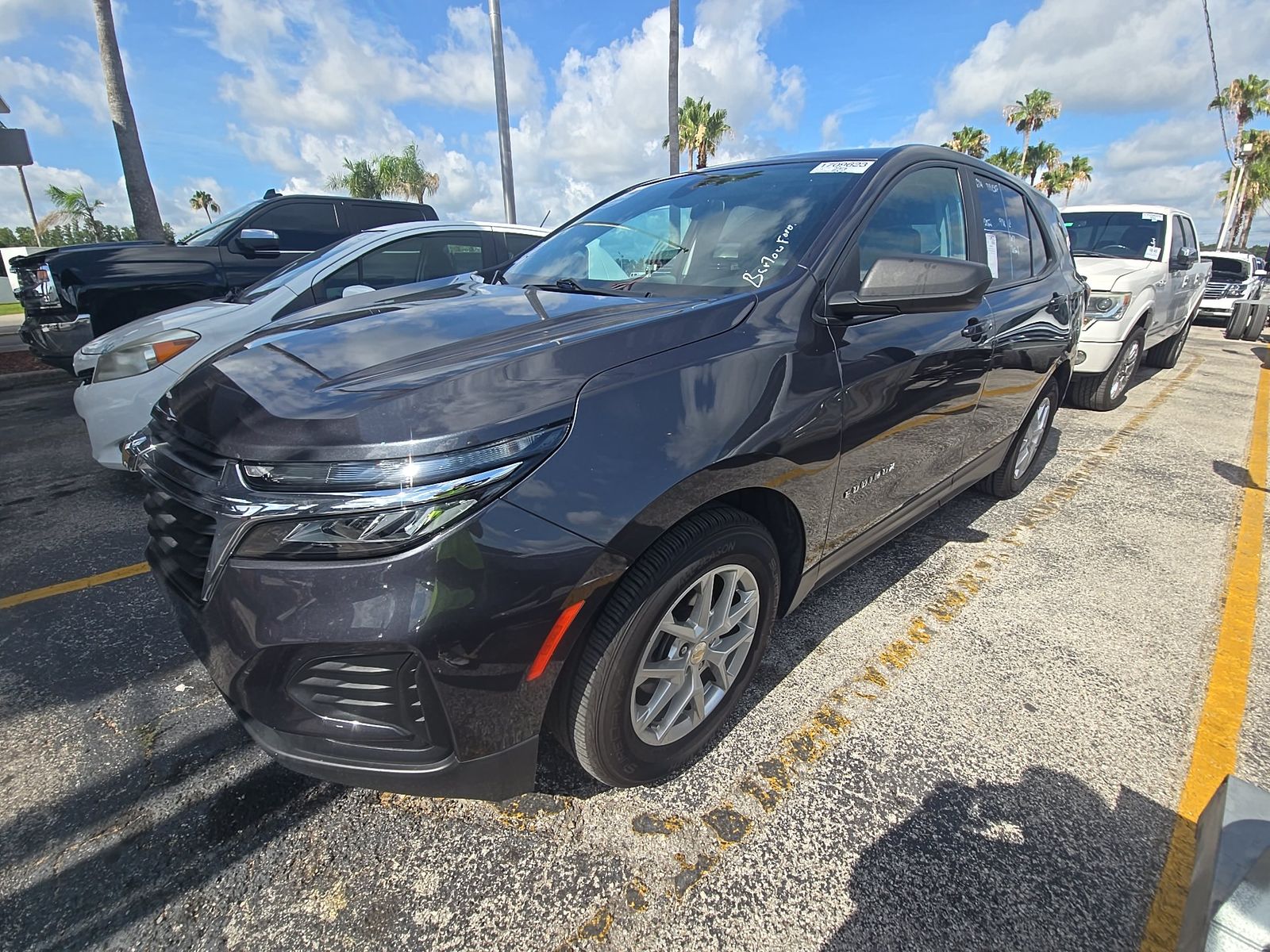 2022 Chevrolet Equinox LS FWD