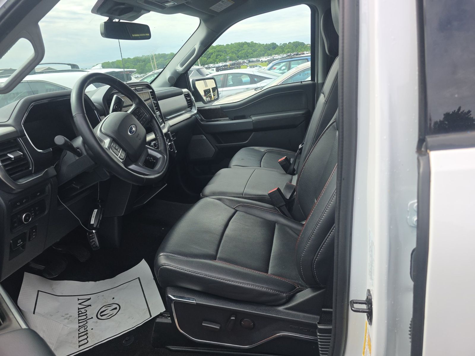 2022 Ford F-150 Hybrid Lariat AWD