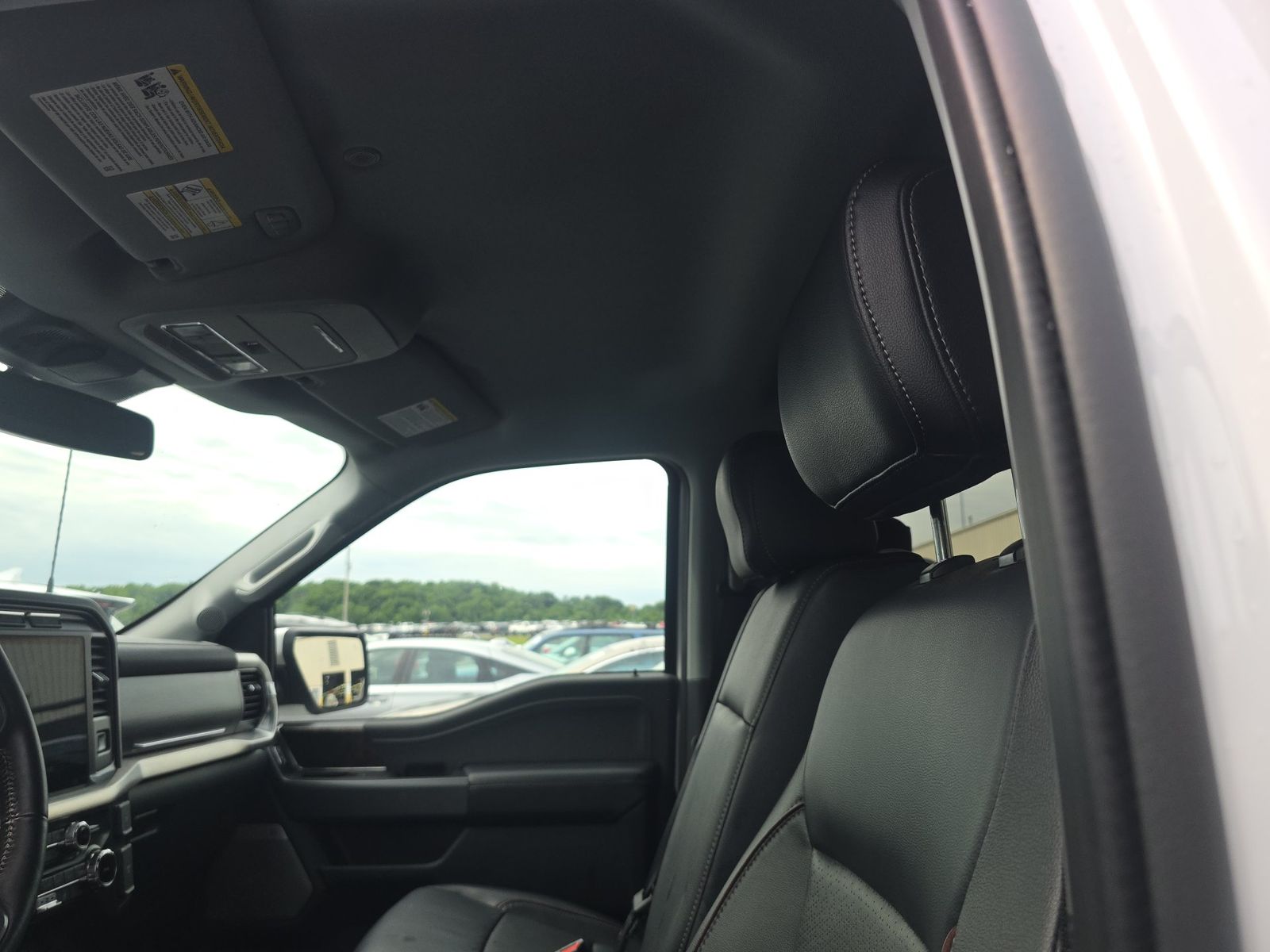 2022 Ford F-150 Hybrid Lariat AWD