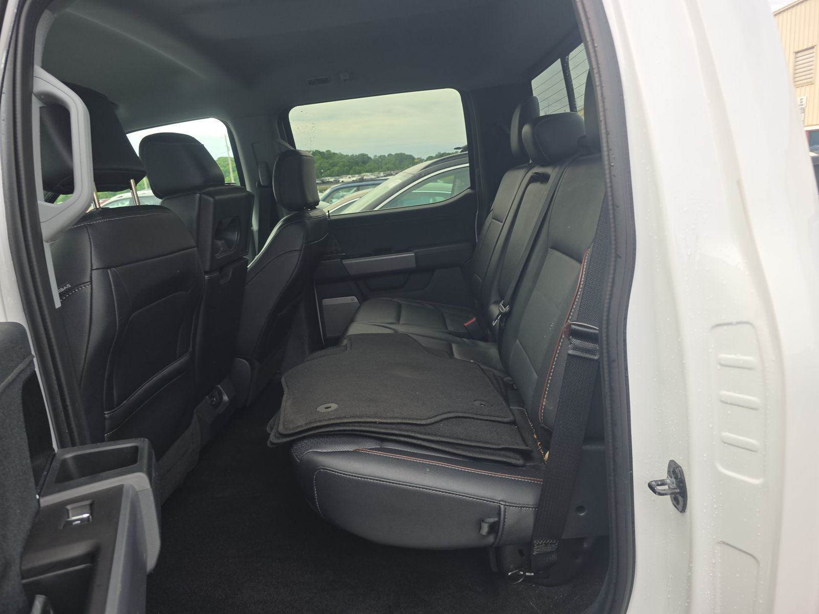 2022 Ford F-150 Hybrid Lariat AWD