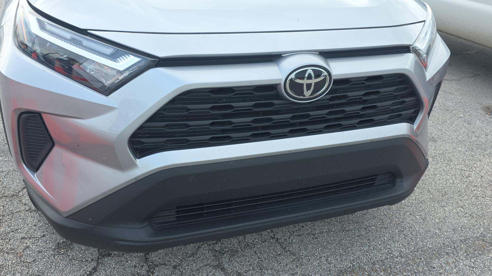 2025 Toyota RAV4 Hybrid XLE AWD