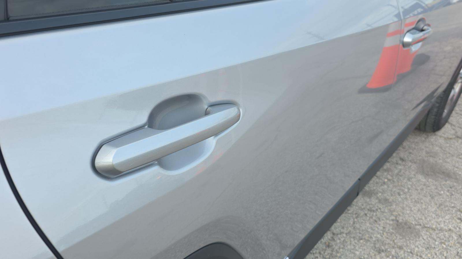 2025 Toyota RAV4 Hybrid XLE AWD