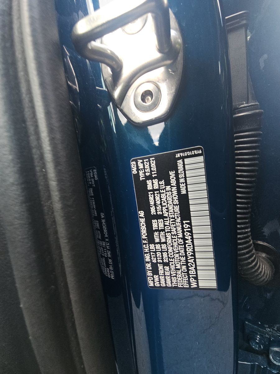 2024 Porsche Cayenne Base AWD