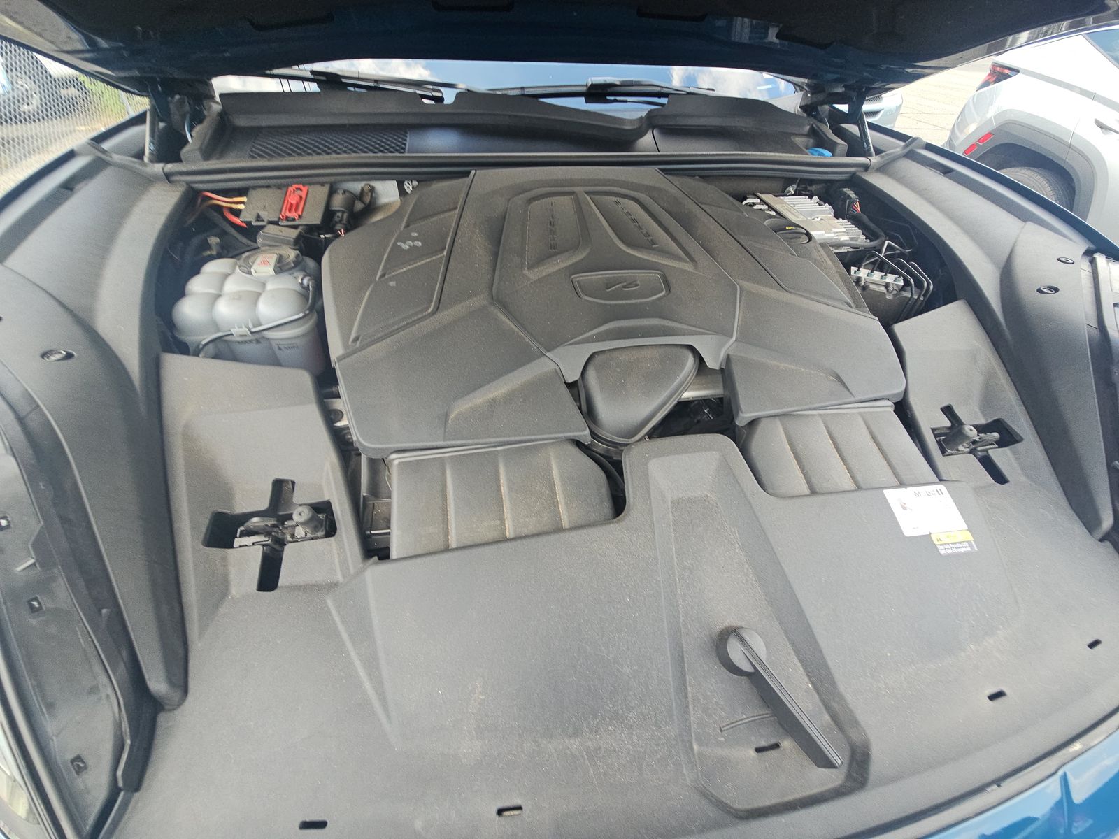 2024 Porsche Cayenne Base AWD