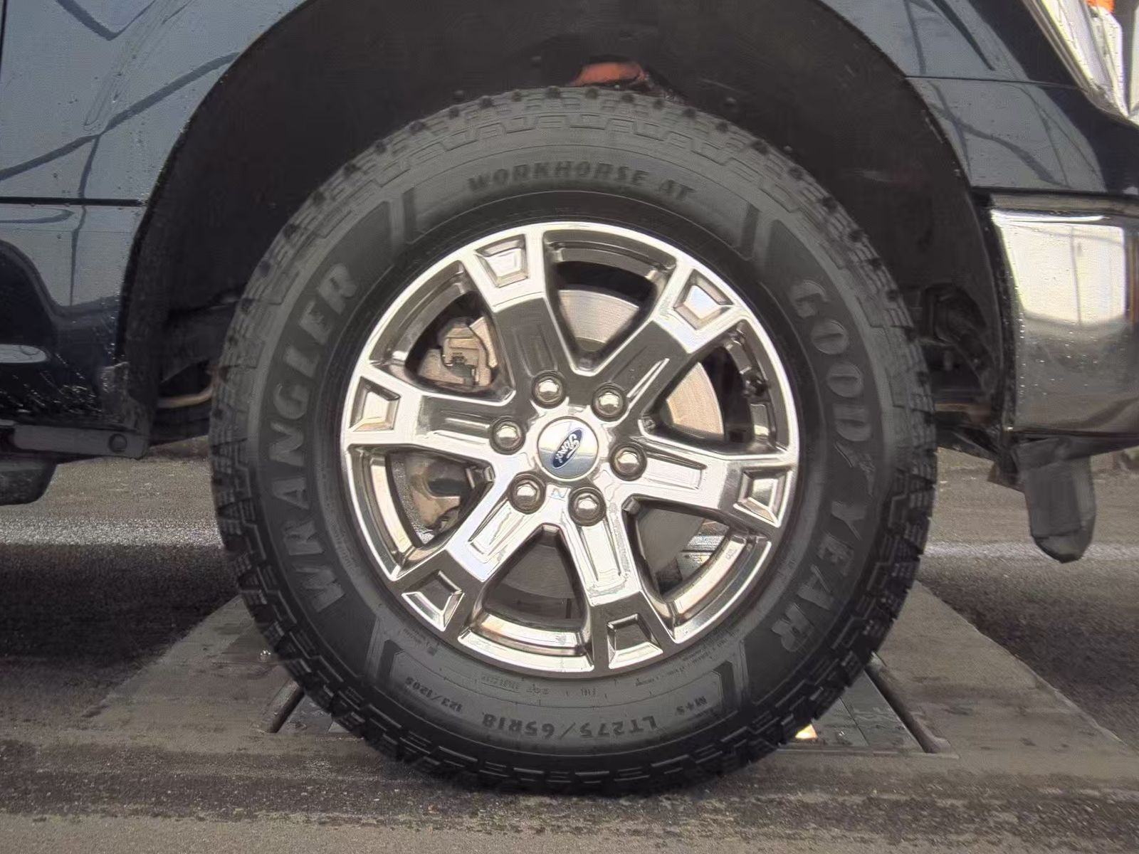 2023 Ford F-150 Hybrid XLT AWD