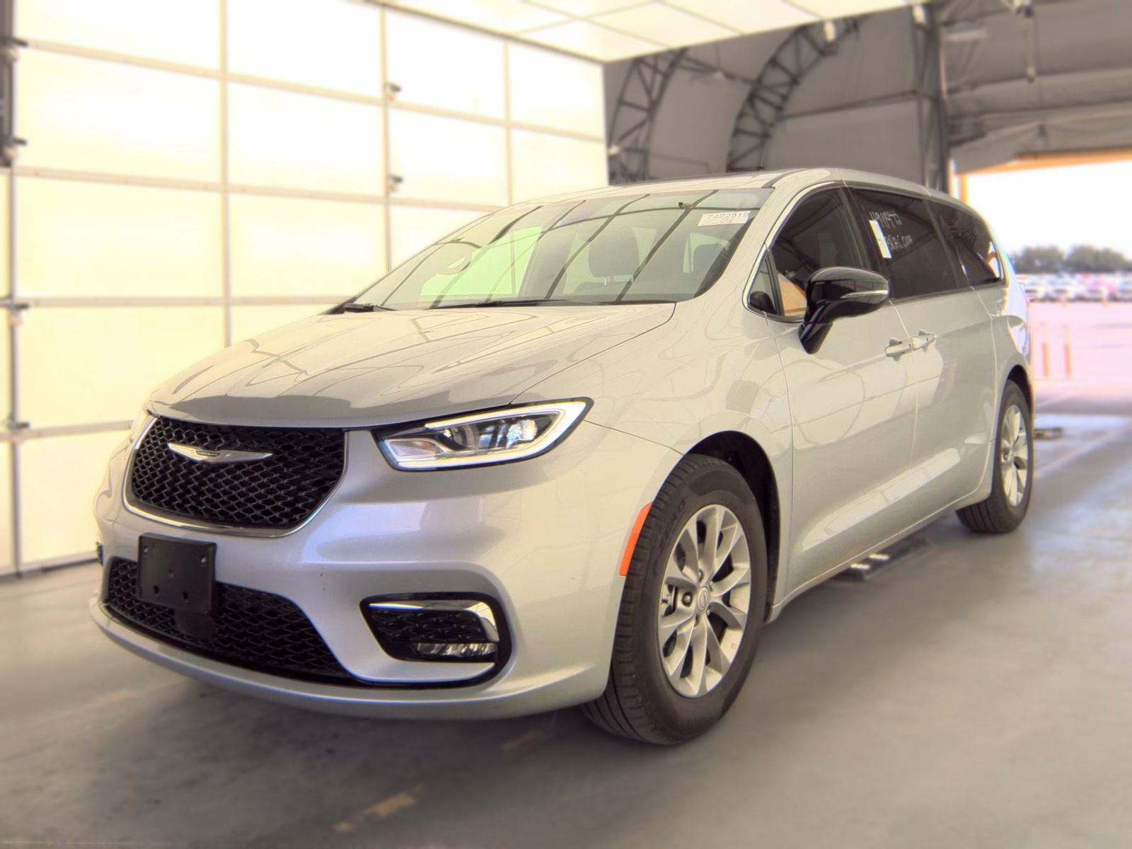2026 Chrysler Pacifica Limited FWD