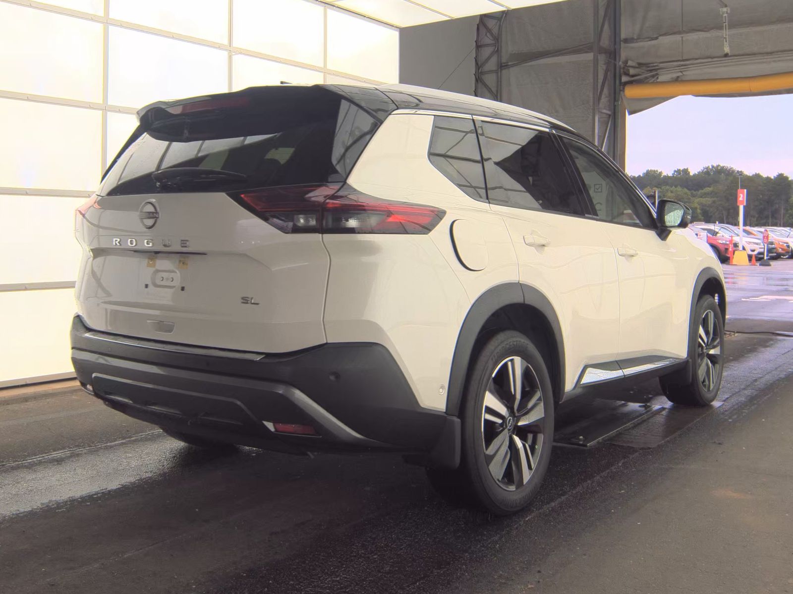 2023 Nissan Rogue SL FWD