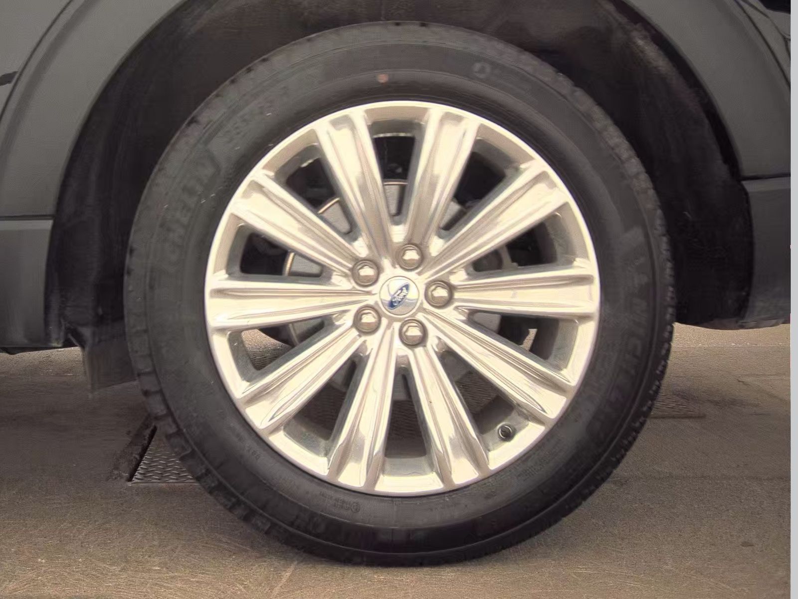 2024 Ford Explorer Limited AWD