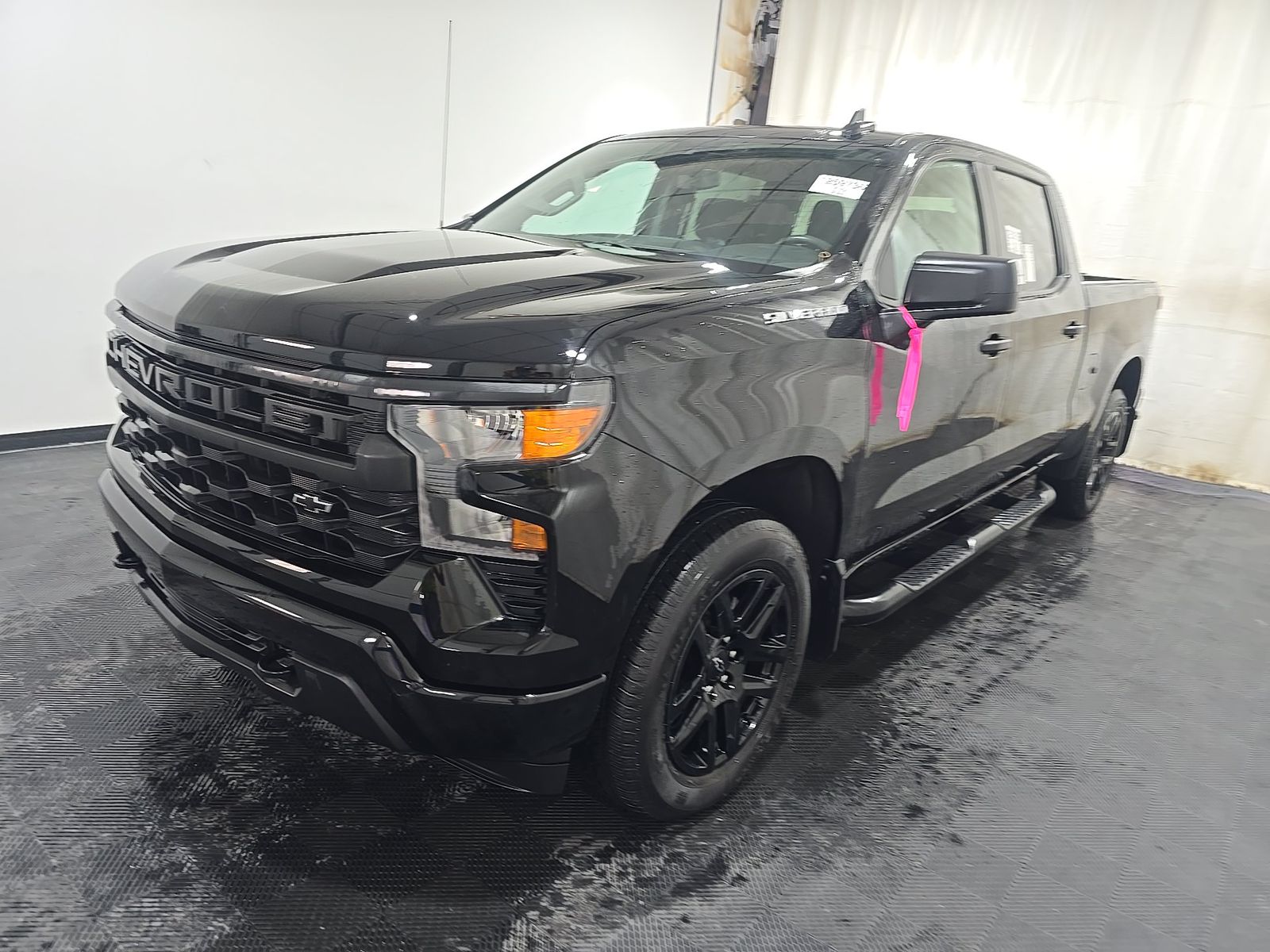 2023 Chevrolet Silverado 1500 Custom AWD