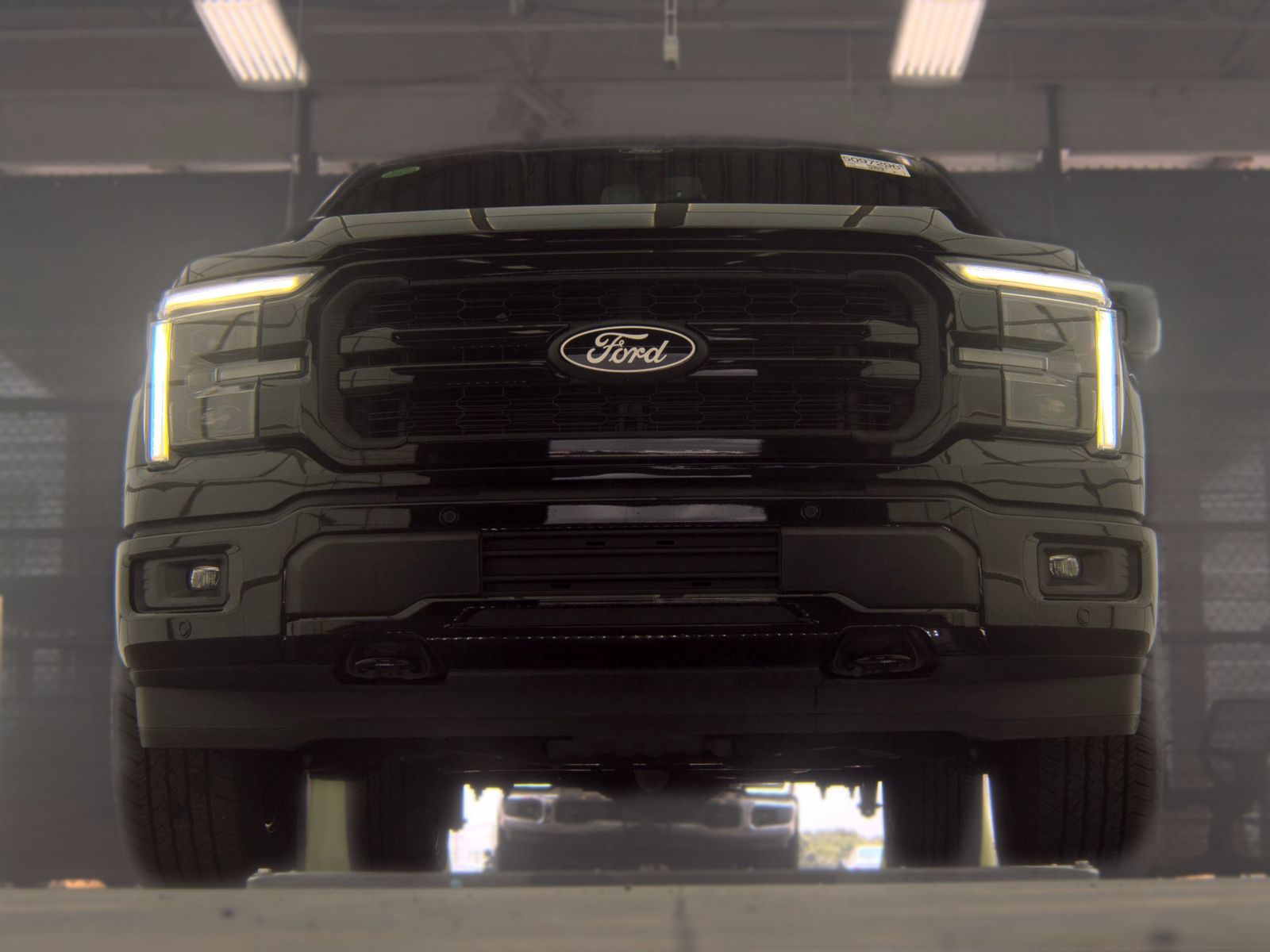 2025 Ford F-150 Lariat AWD