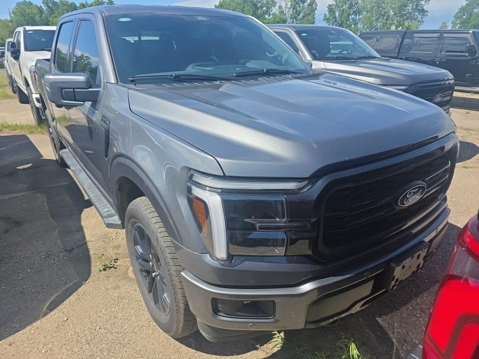 2025 Ford F-150 Lariat AWD