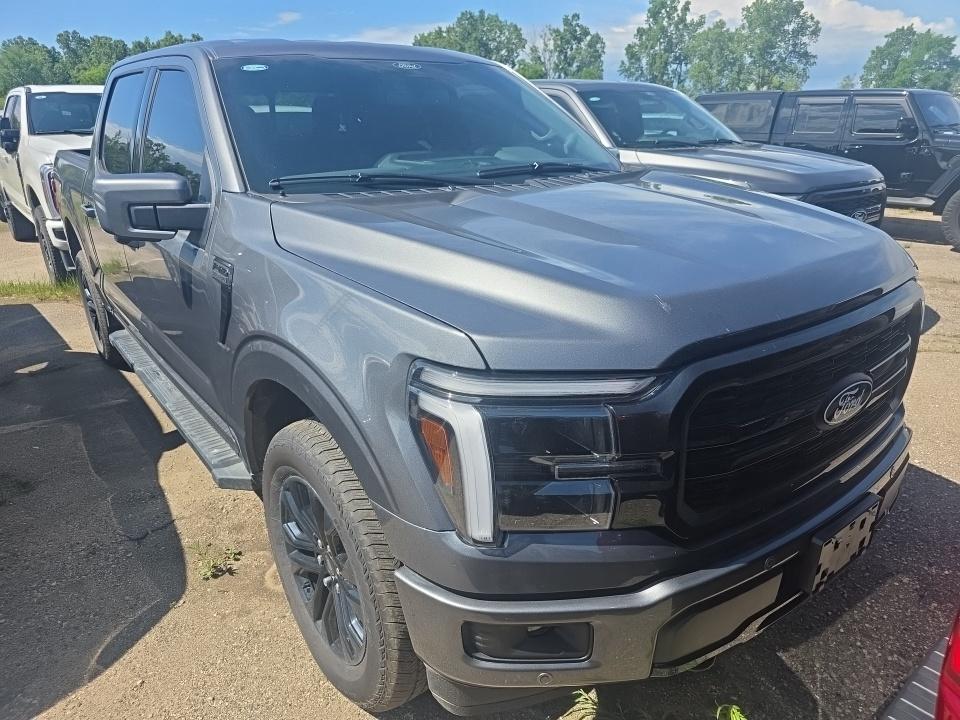 2025 Ford F-150 Lariat AWD