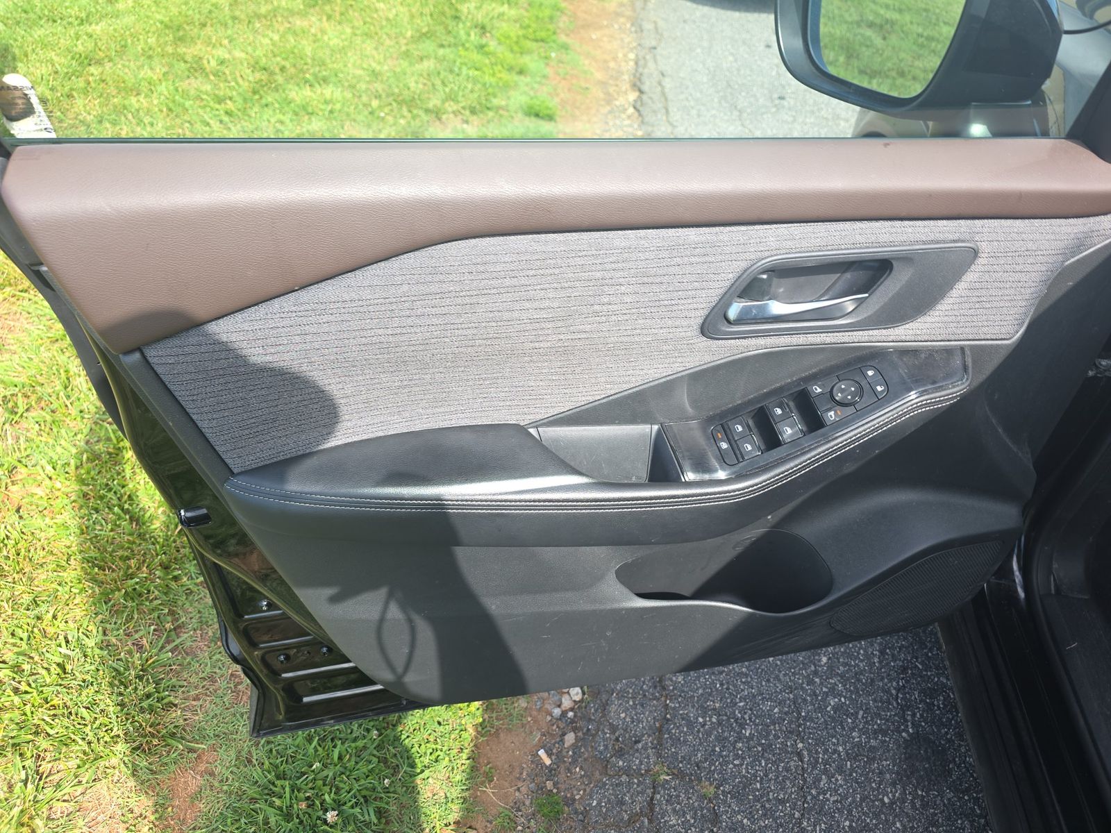 2023 Nissan Rogue SV AWD