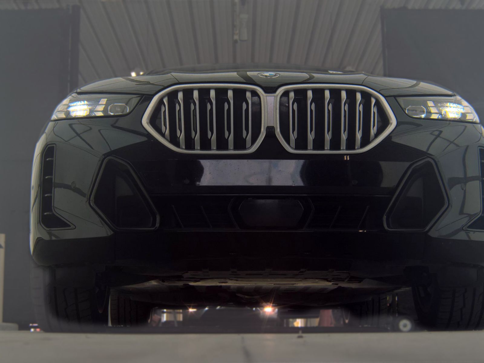 2025 BMW X6 xDrive40i AWD