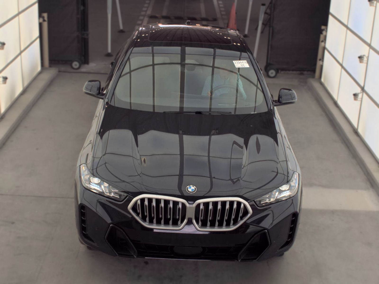2025 BMW X6 xDrive40i AWD