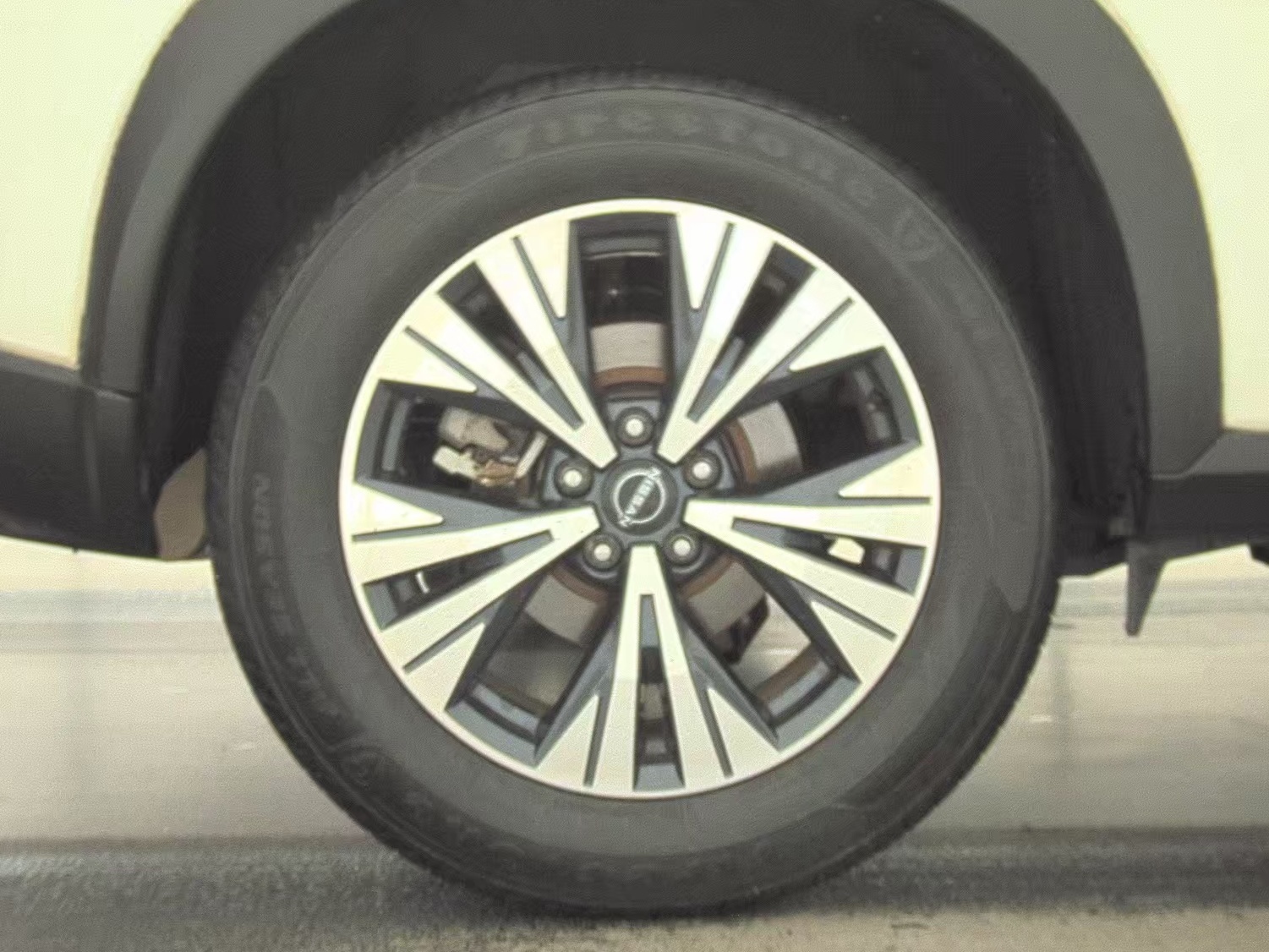 2022 Nissan Rogue SV FWD