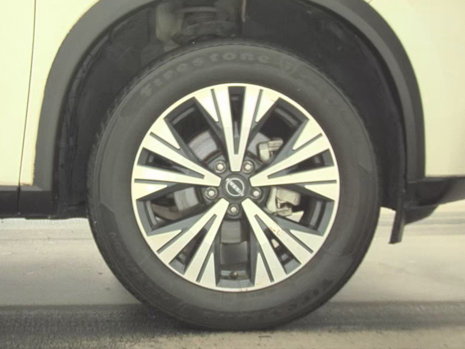 2022 Nissan Rogue SV FWD