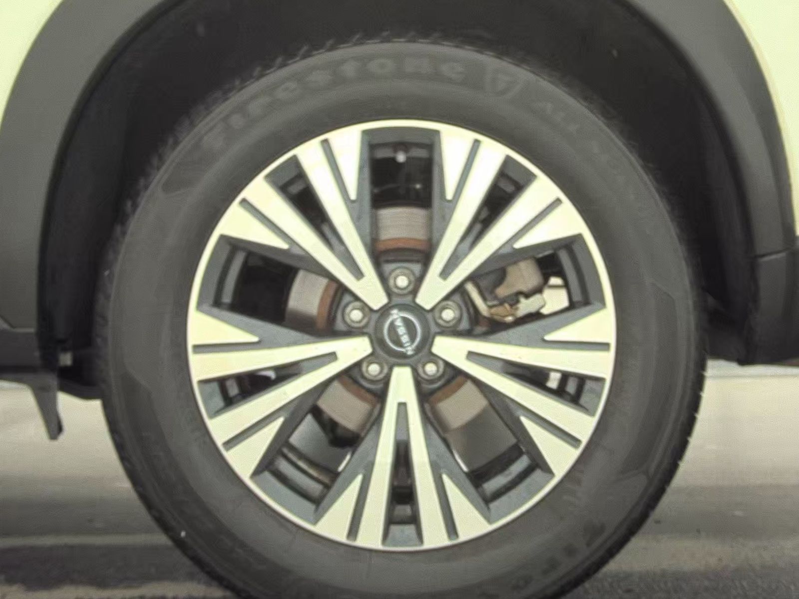 2022 Nissan Rogue SV FWD