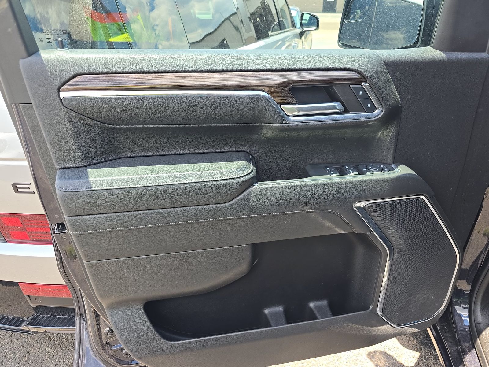 2024 Chevrolet Silverado 1500 LT AWD