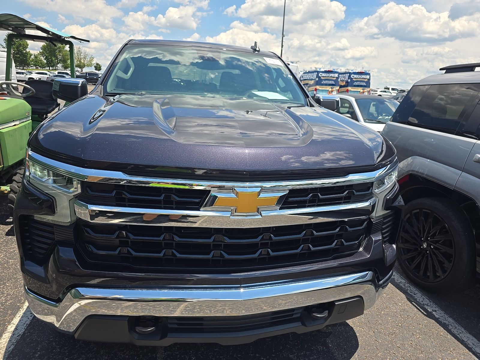 2024 Chevrolet Silverado 1500 LT AWD
