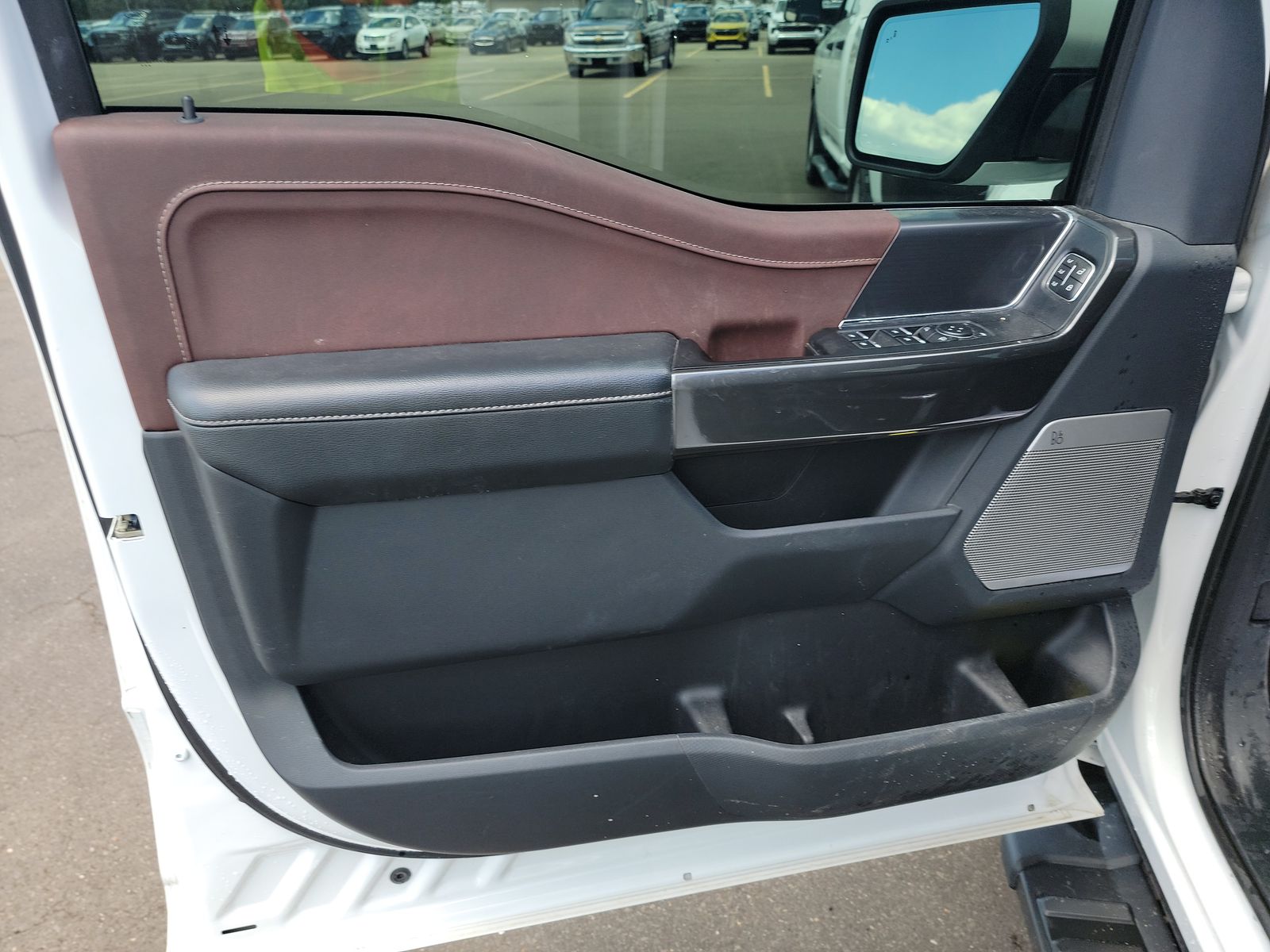 2023 Ford F-150 Lariat AWD