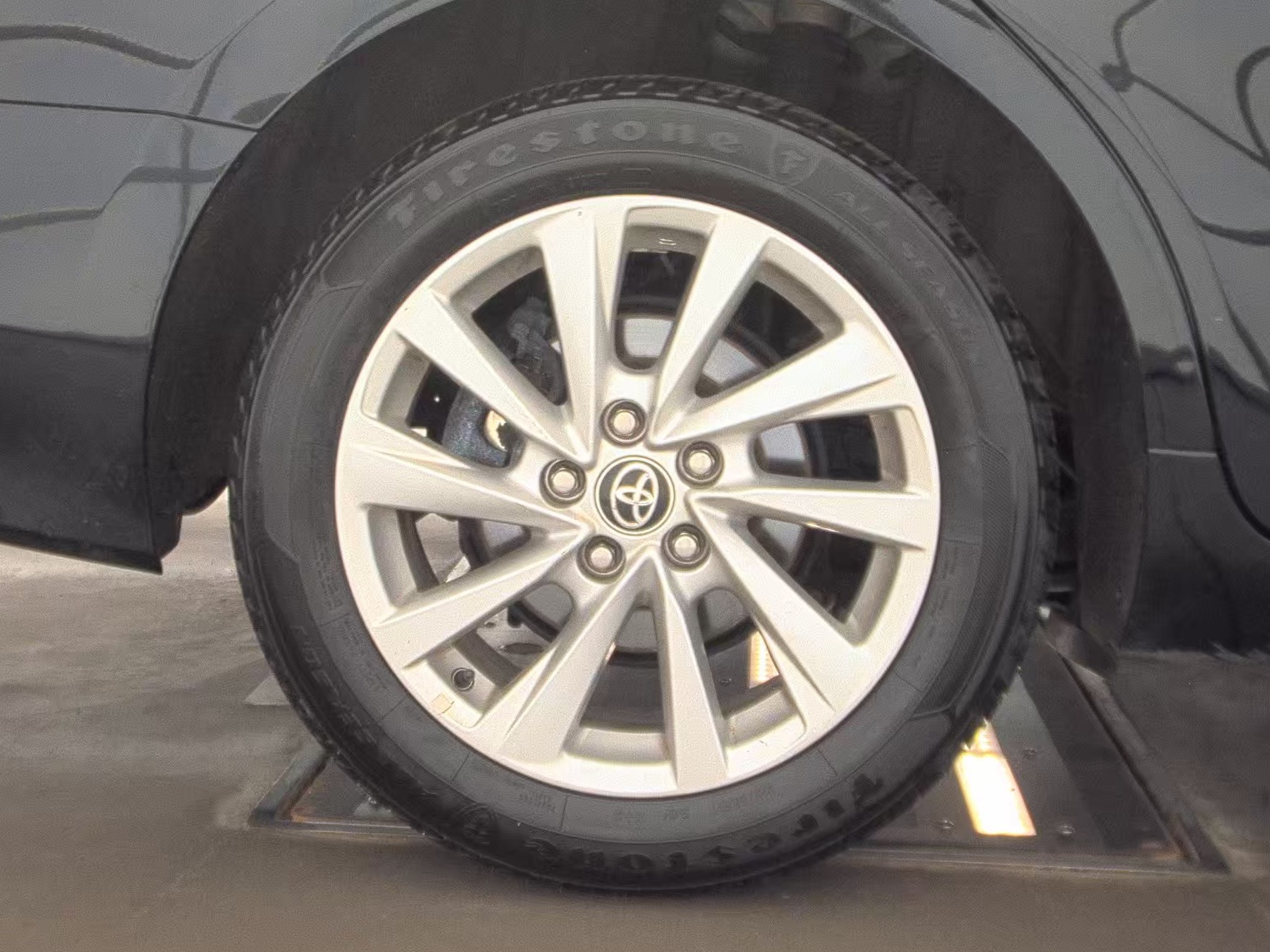 2024 Toyota Camry LE AWD