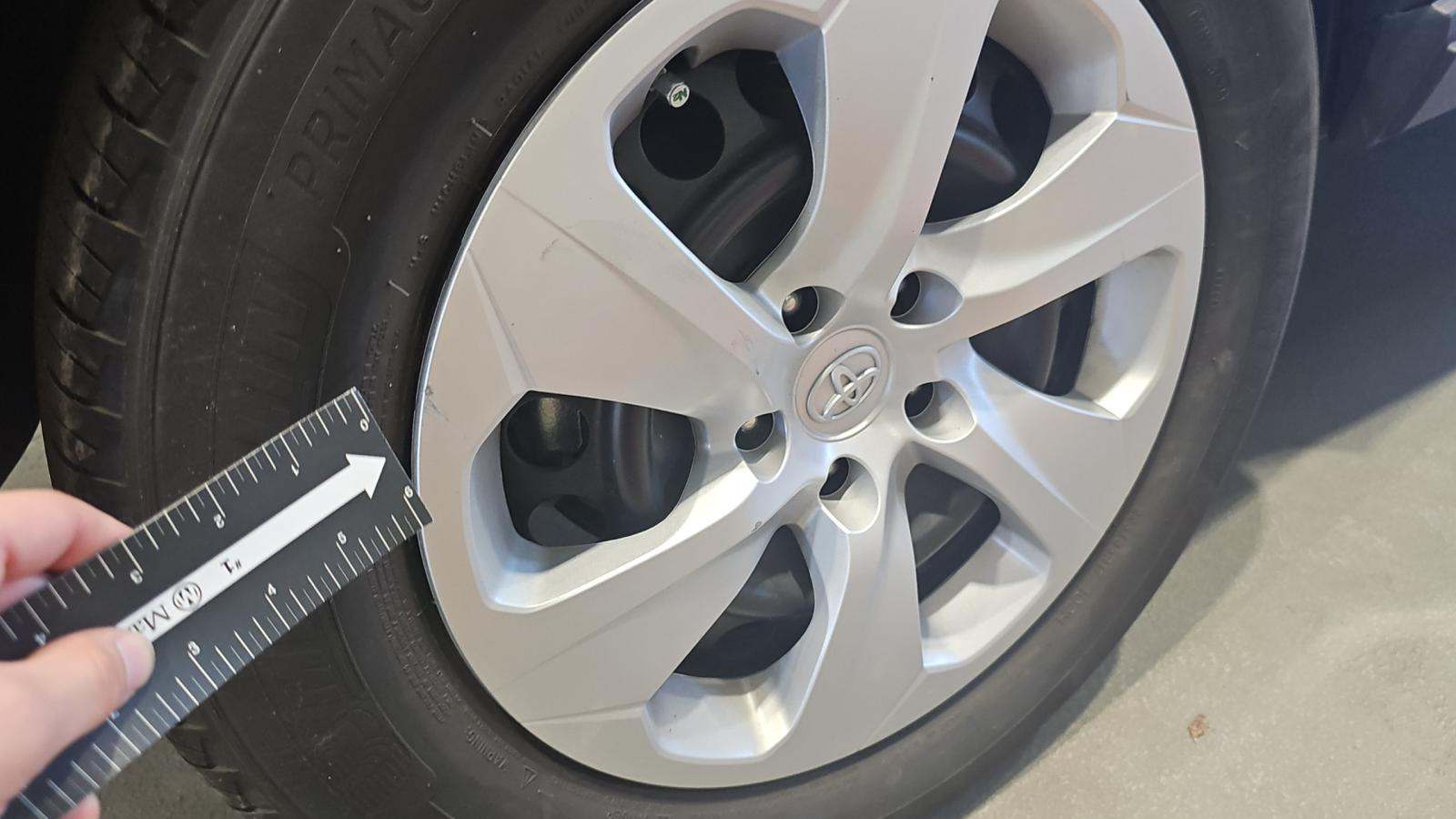 2025 Toyota RAV4 LE AWD