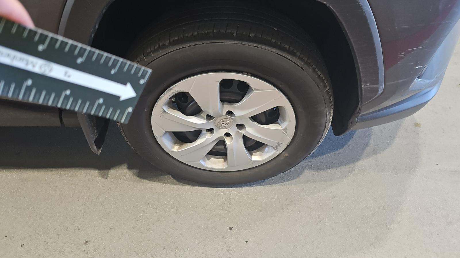 2025 Toyota RAV4 LE AWD