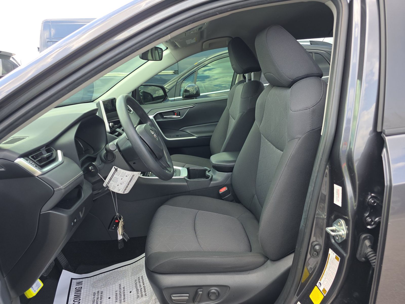 2024 Toyota RAV4 Hybrid XLE AWD