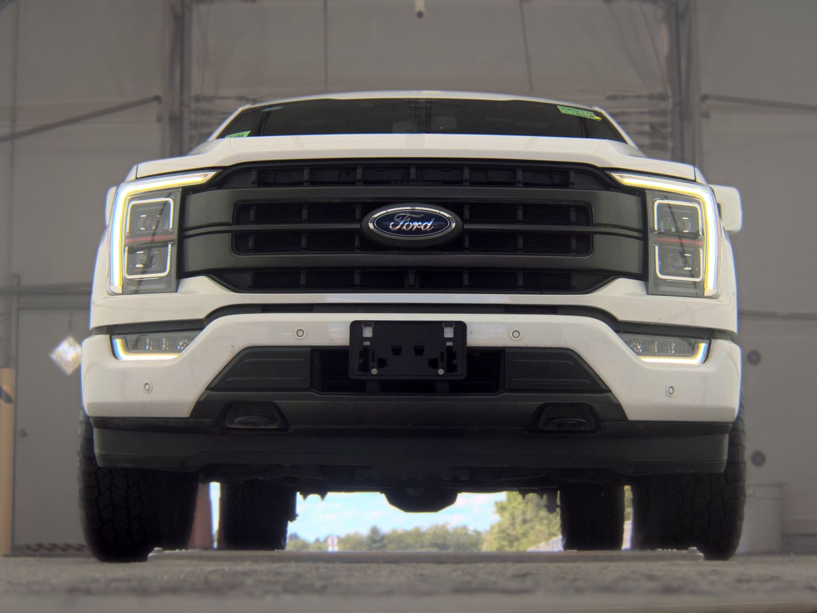 2023 Ford F-150 Lariat AWD