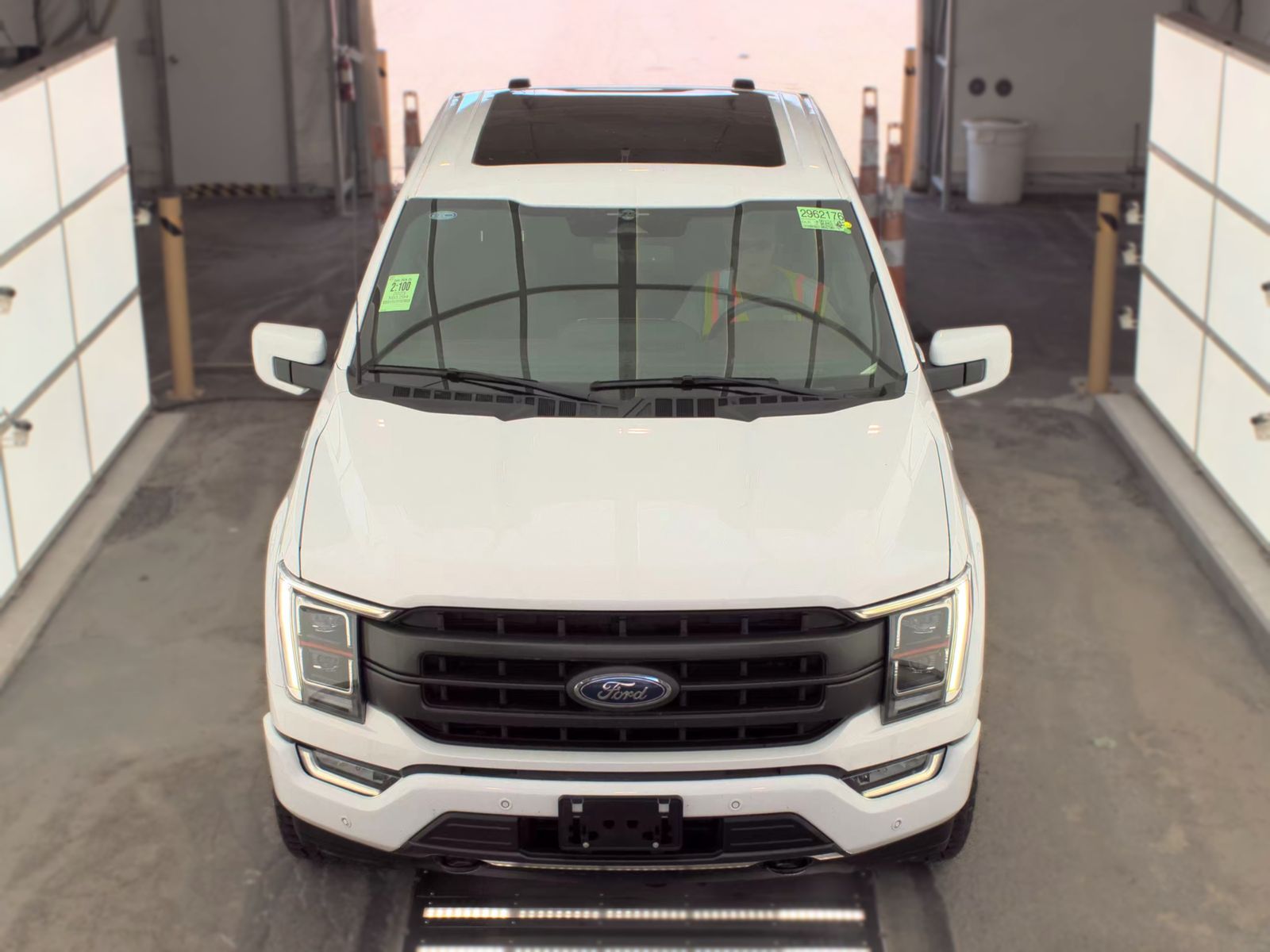 2023 Ford F-150 Lariat AWD