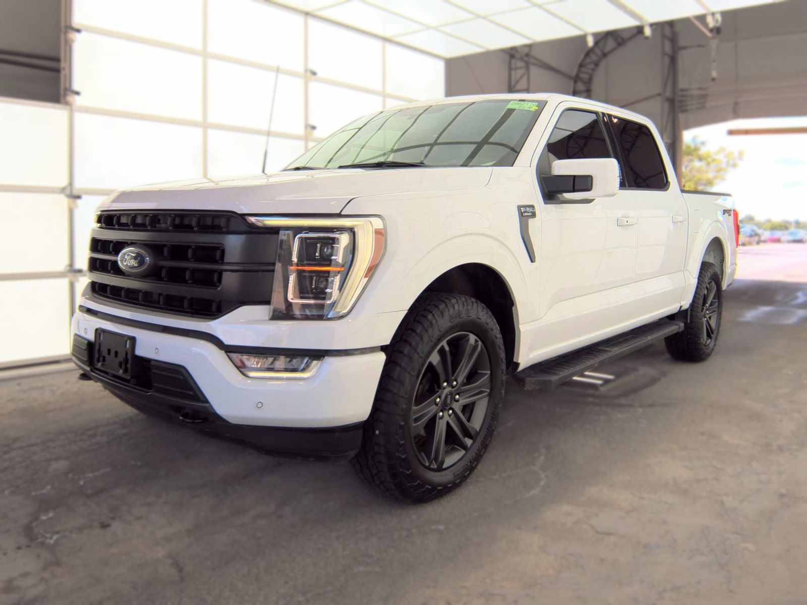2023 Ford F-150 Lariat AWD