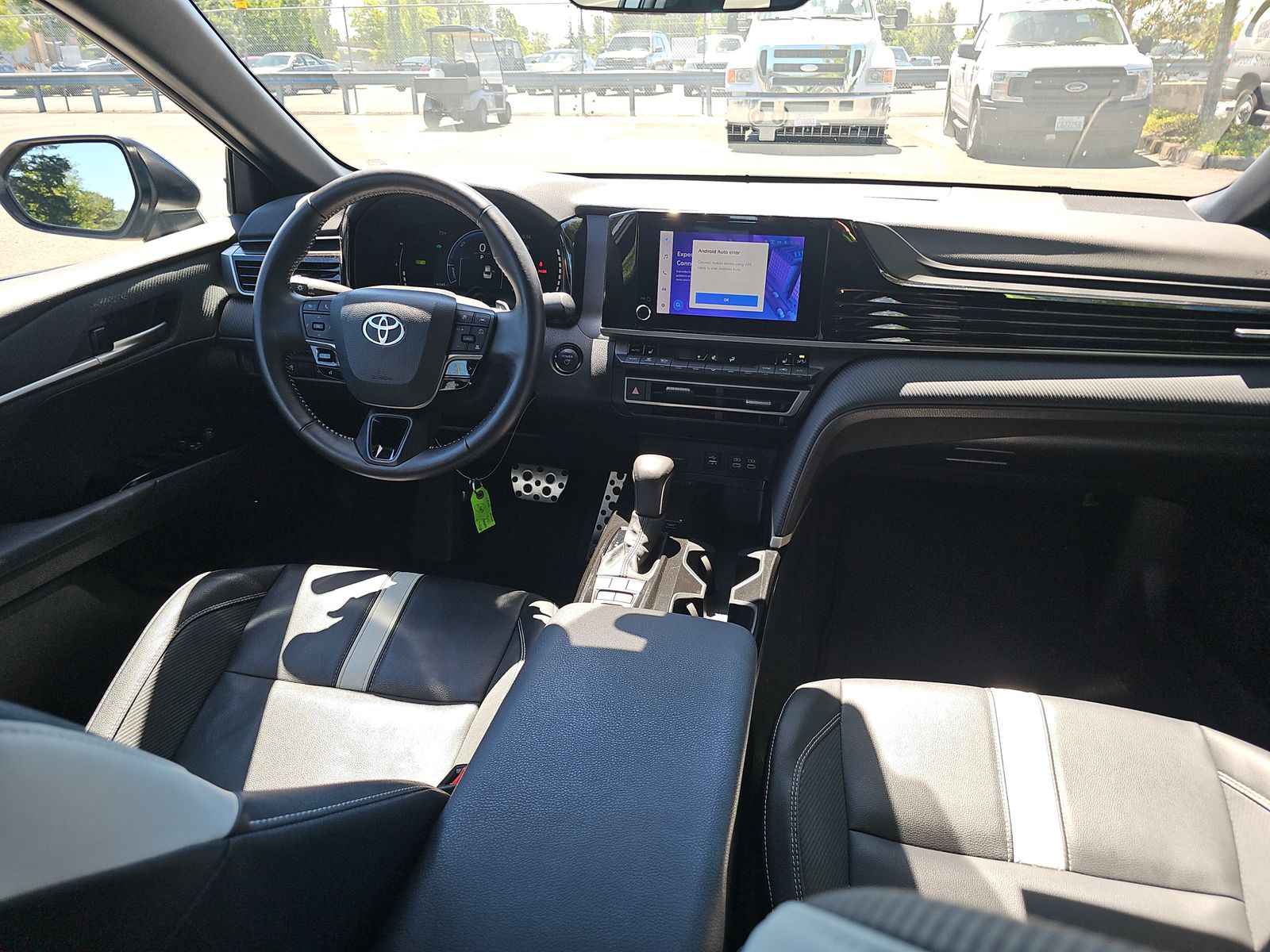 2025 Toyota Camry SE AWD