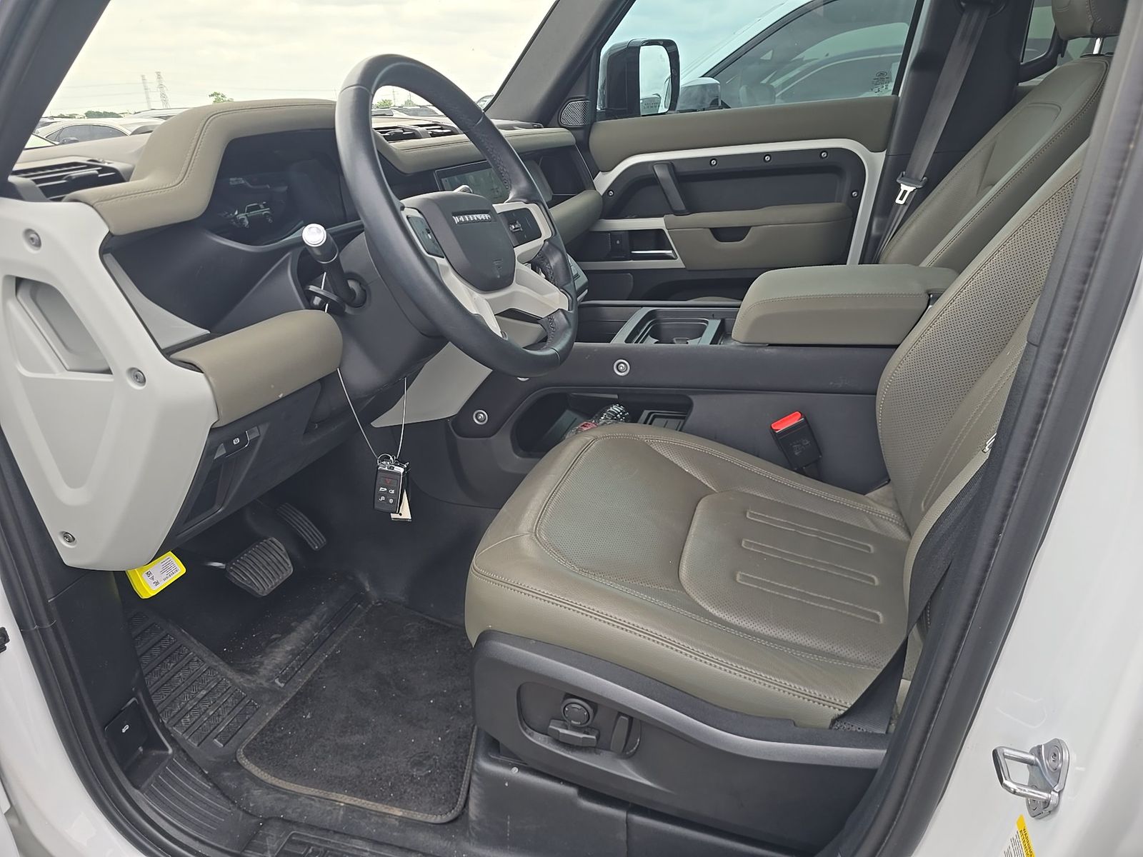 2021 Land Rover Defender 110 SE AWD